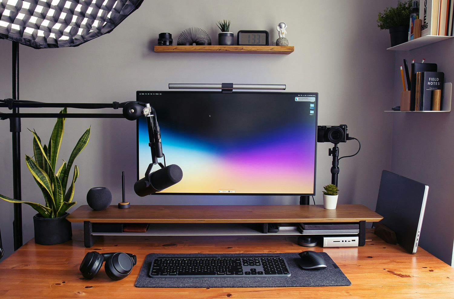 Desktop Shelves