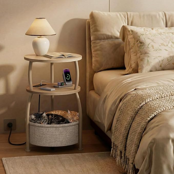 Round Side Table with Power Outlets, Type-C, 15.75 in Small Coffee Table with Basket, Space Saving End Table 3-Tier Bedside Corner Table Stand for Living Room, Bedroom, Garden Light Oak