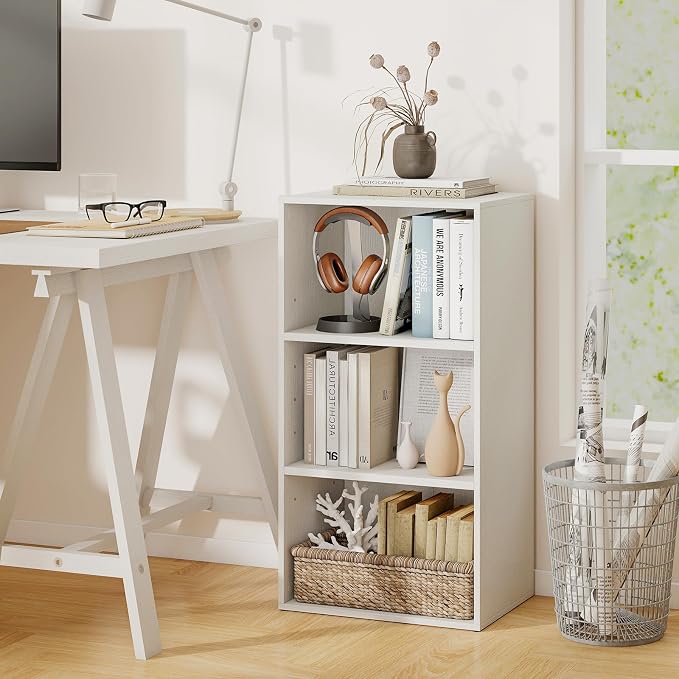 3 Shelf Bookshelf, 31.5” Small Bookcase with 2 Adjustable Shelves, Wooden Bookshelves and Bookcases, Modern Display Shelf, 3 Cube Storage Organizer for Home Office Bedroom (White)