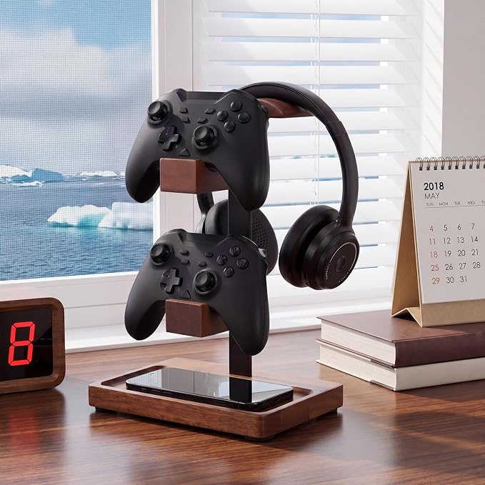 Headphone Stand with Controller Holder, Gaming Headset Stand for Desk, Walnut Headphone Holder Desk Organizer Gaming Accessories Gift for Gamers (Light Walnut)