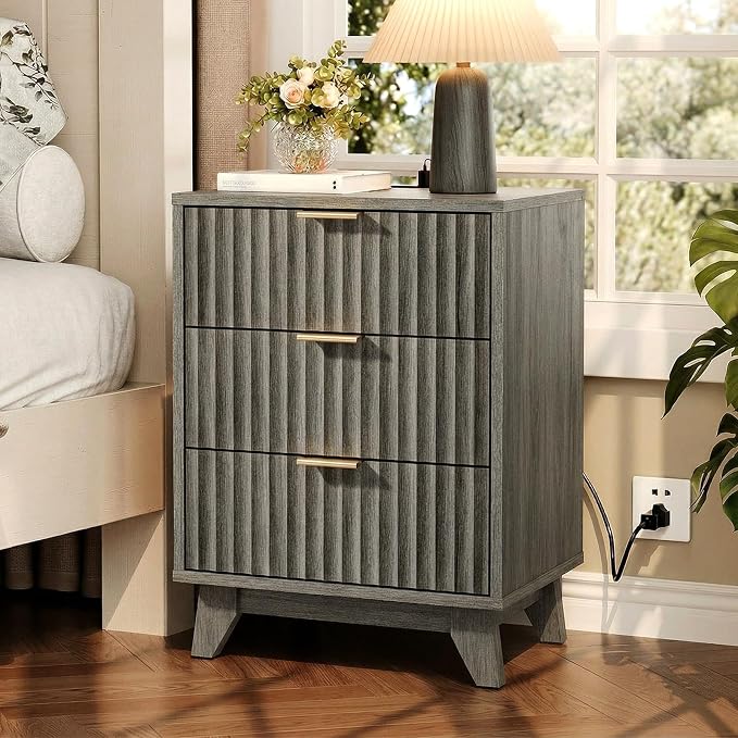 VINGLI Gray Nightstands Set of 2 with Charging Station, Fluted Nightstand 3 Drawers Grey Night Stand for Bedroom, Fluted Grey Bedside Table/End Table/Side Table, 17.72" W*13.78" D*23.62" H, 2 pcs