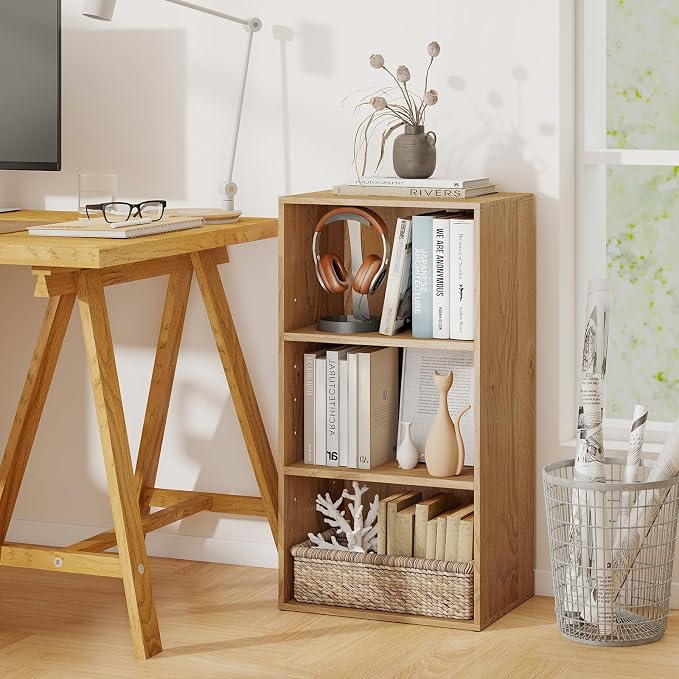 3 Shelf Bookshelf, 31.5” Small Bookcase with 2 Adjustable Shelves, Wooden Bookshelves and Bookcases, Modern Display Shelf, 3 Cube Storage Organizer for Home Office Bedroom (Natural)