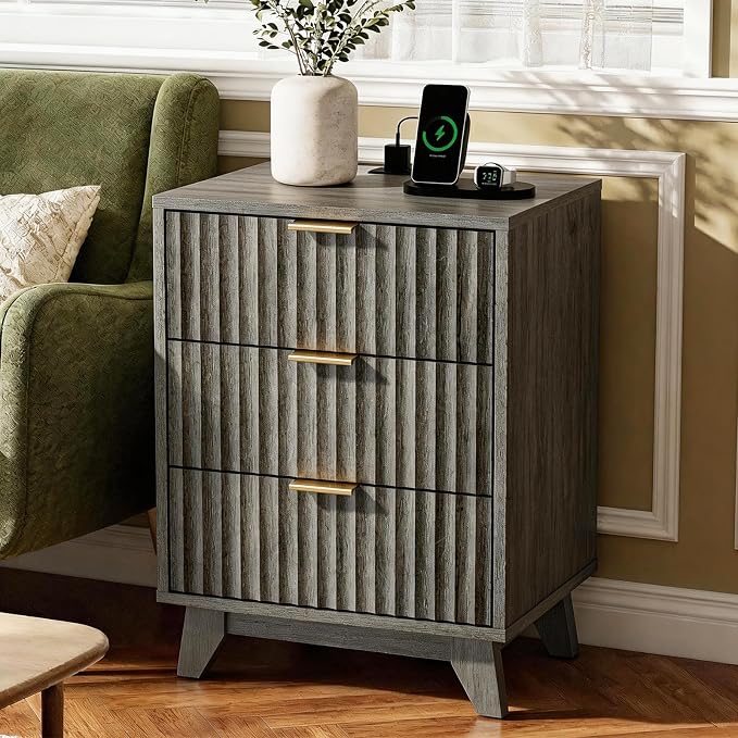 VINGLI Gray Nightstands Set of 2 with Charging Station, Fluted Nightstand 3 Drawers Grey Night Stand for Bedroom, Fluted Grey Bedside Table/End Table/Side Table, 17.72" W*13.78" D*23.62" H, 2 pcs